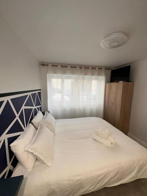 Studio 3 Au Coeur De Perigueux Daire Dış mekan fotoğraf